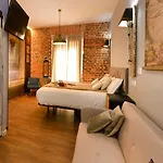 Centersuite
