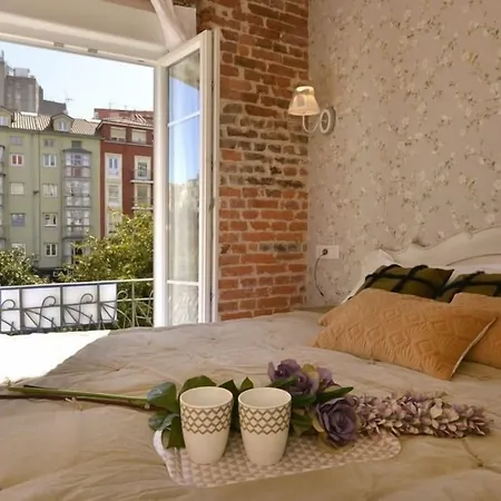 Centersuite Hotel