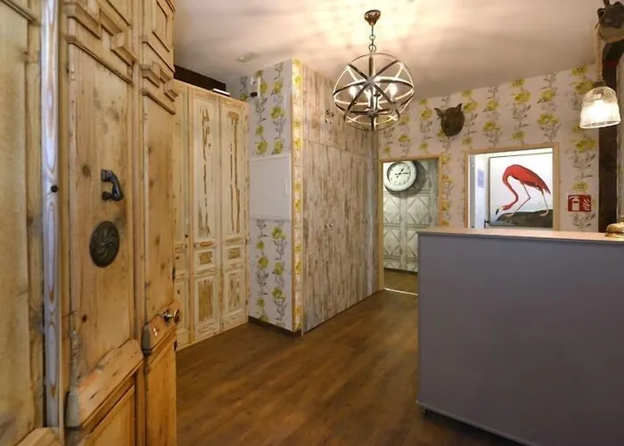 Centersuite Hotel 2*